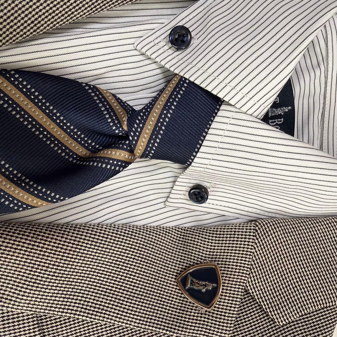 EAST BOY ピンヘッドスーツ　男の子　フォーマルスーツ　120