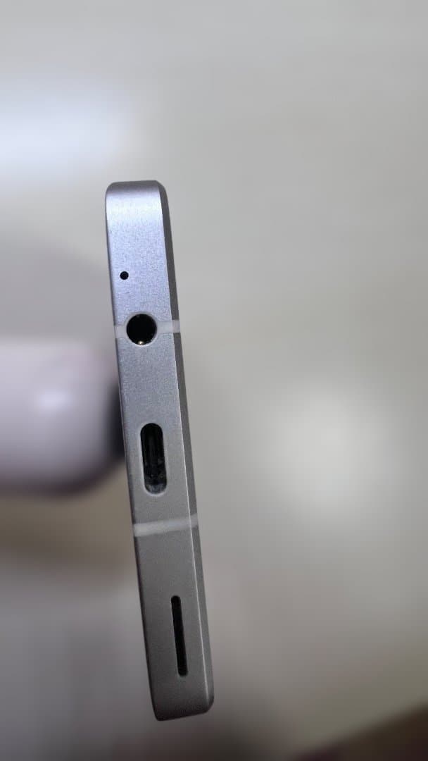 スマートフォン本体 SHARP AQUOS sense 7 128GB