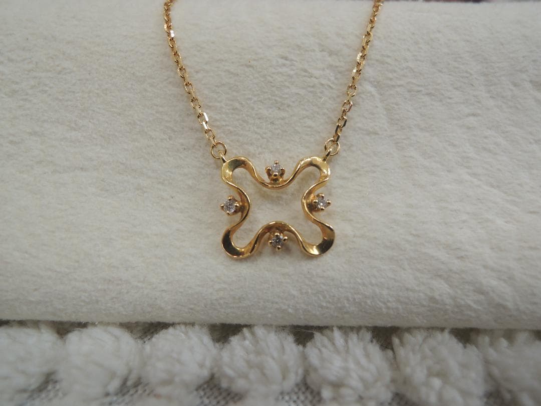 yoshinob（現 AbHeri）ダイヤモンド ネックレス