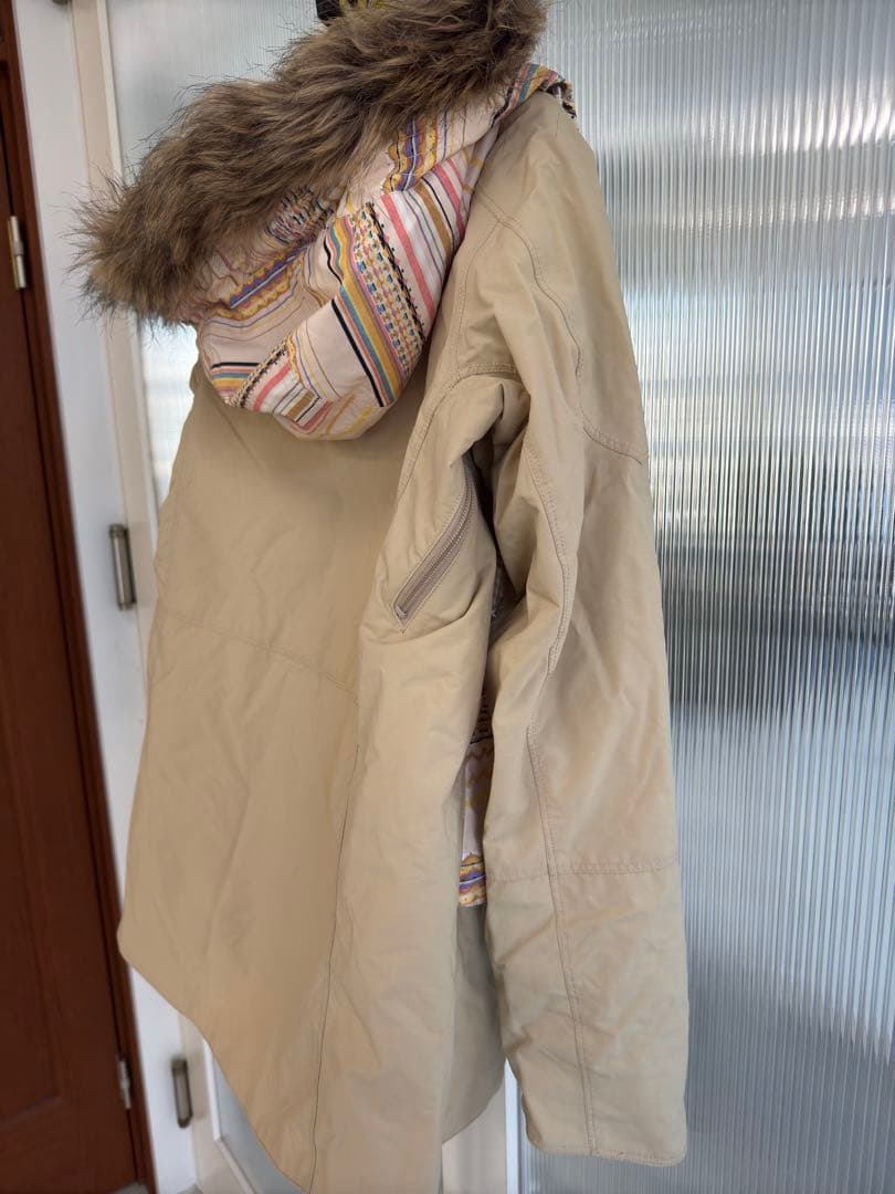 バートン　ベージュファー付きジャケット　サイズs