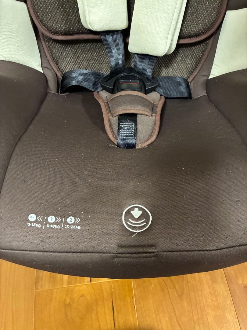 日本育児　ノセッテロング ISOFIX 回転式チャイルドシート新生児〜