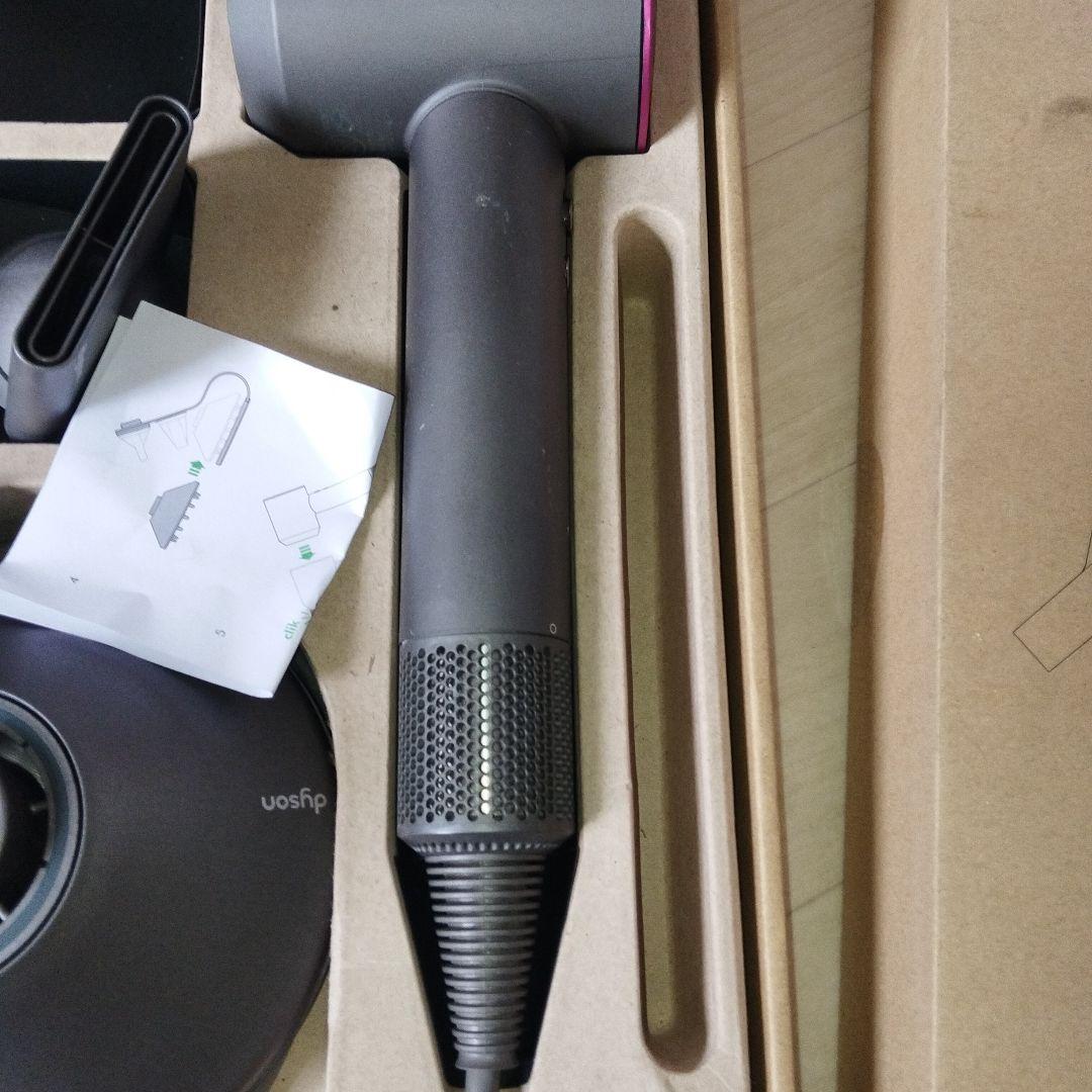 ダイソン ドライヤー HD01