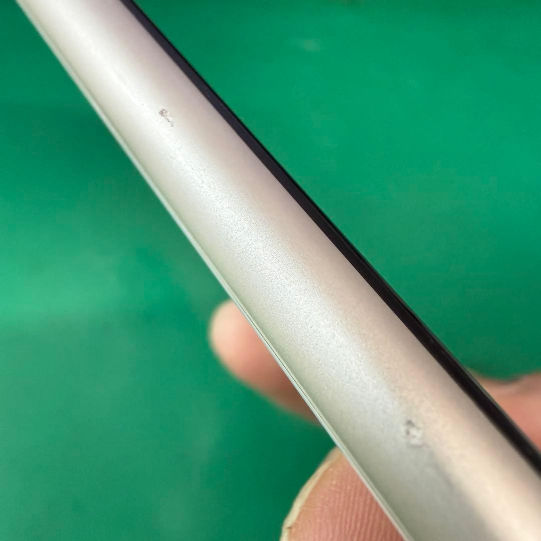 iPhone 11 64GB SIMフリー 白 バッテリー新品大容量