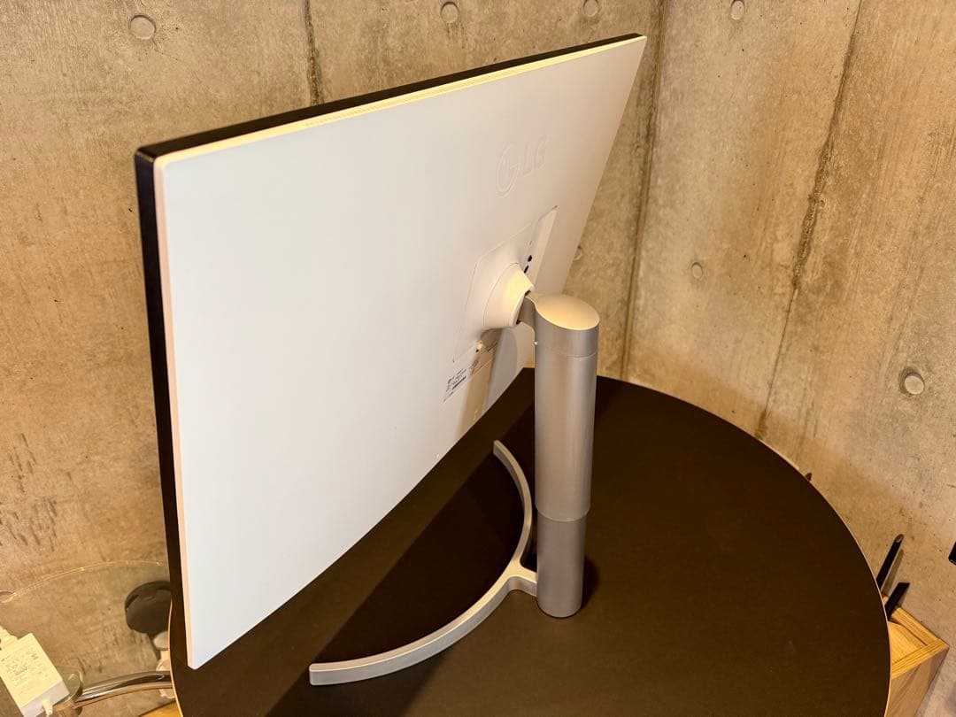 LG 4Kモニター 32インチ(31.5インチ) IPS 32UN650K