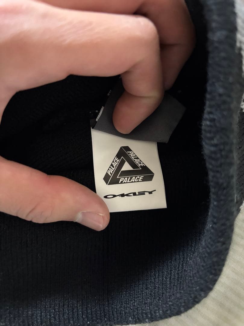 PALACE ニット帽 ブラック/グレー OSFM