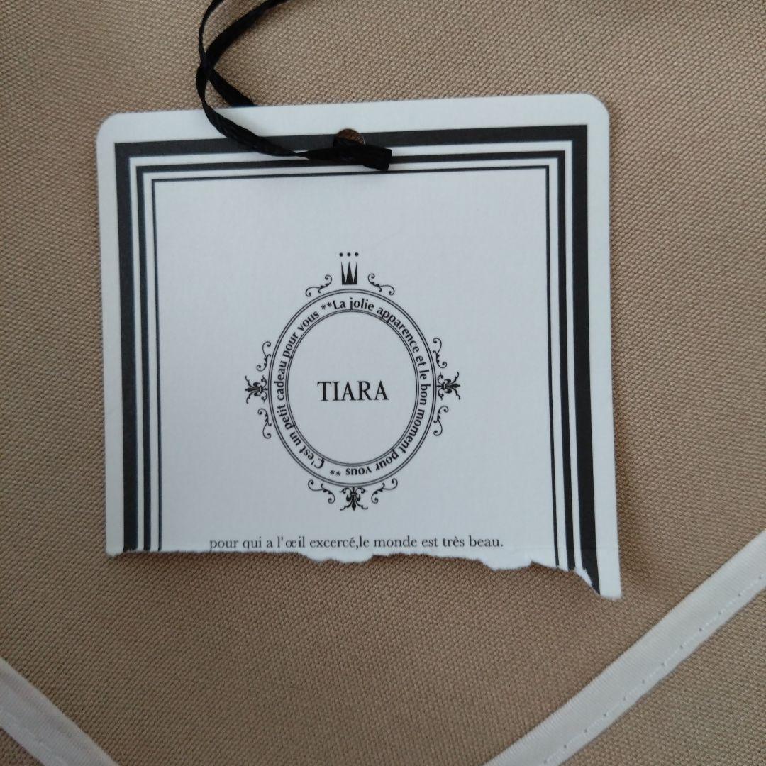 【新品未使用】ティアラ ベージュ テーラードジャケット