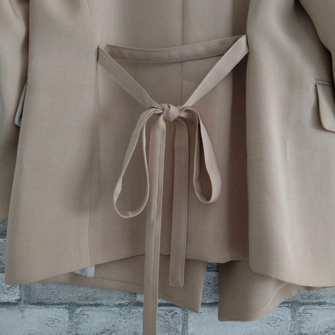 【新品未使用】ティアラ ベージュ テーラードジャケット