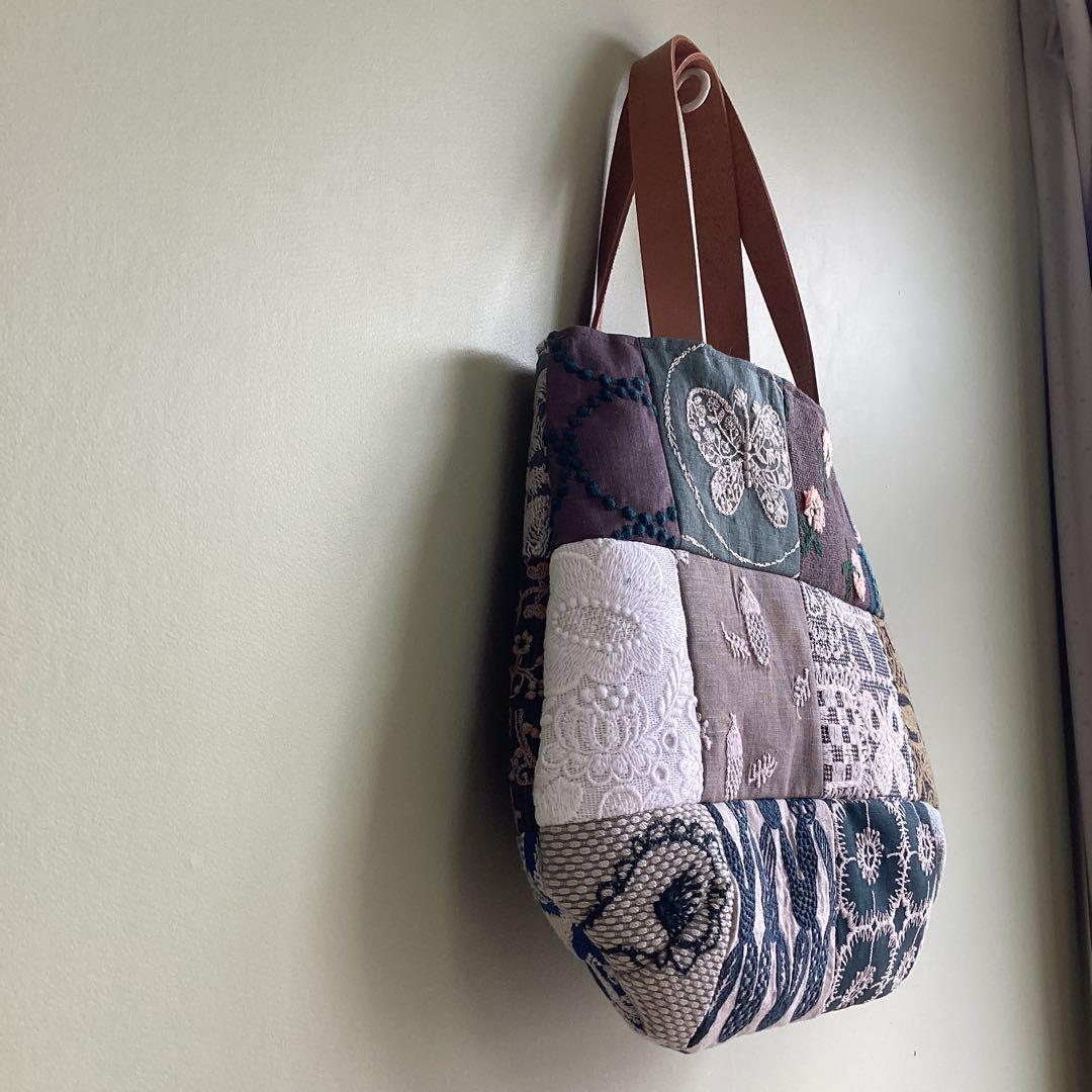 ミナペルホネンハギレをパッチワークふっくらまるみのトートバッグハンドメイド