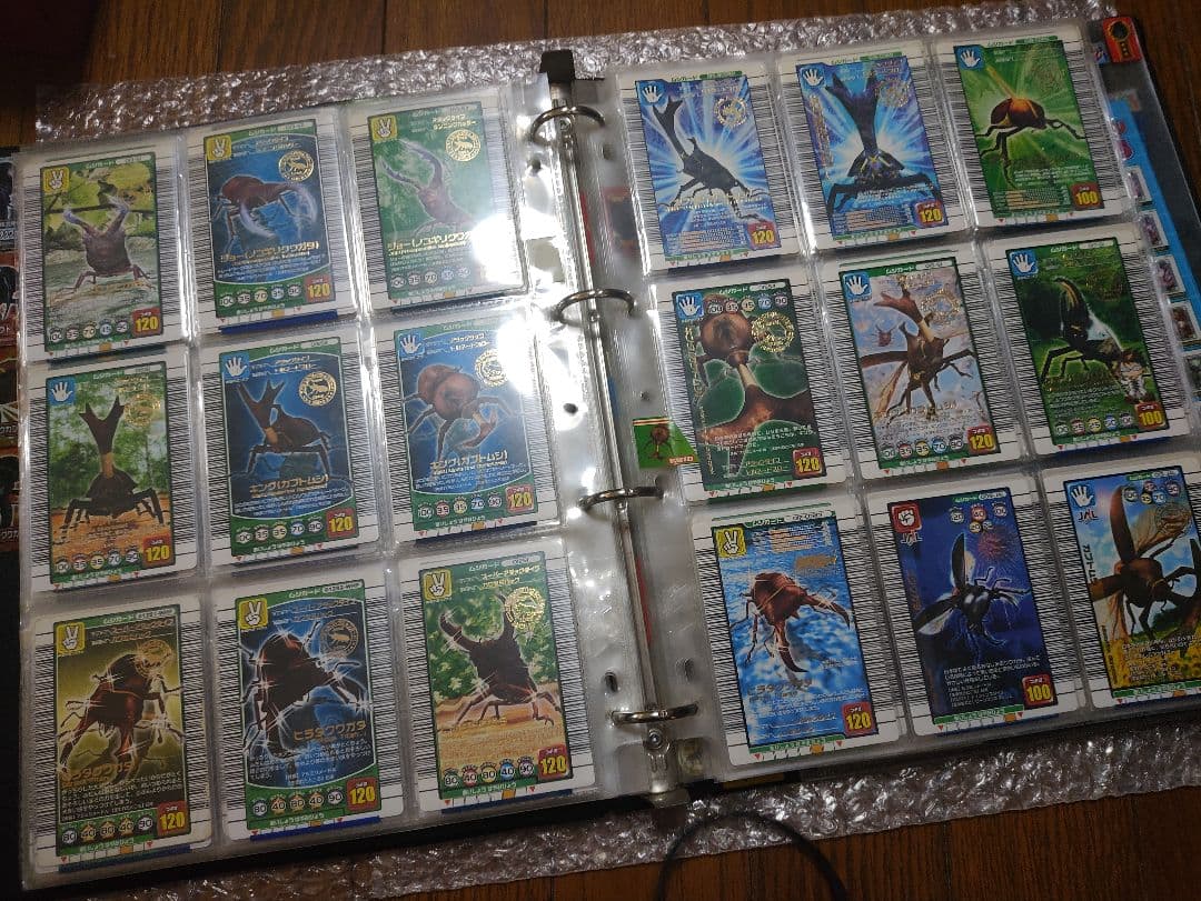 バ*藤様 ムシキング　まとめ売り　約300枚