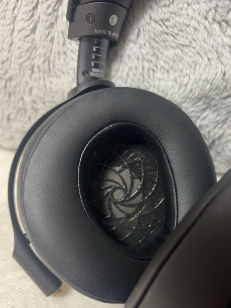 【純正パッド交換済/美品】SONY MDR-Z1R フラッグシップヘッドホン