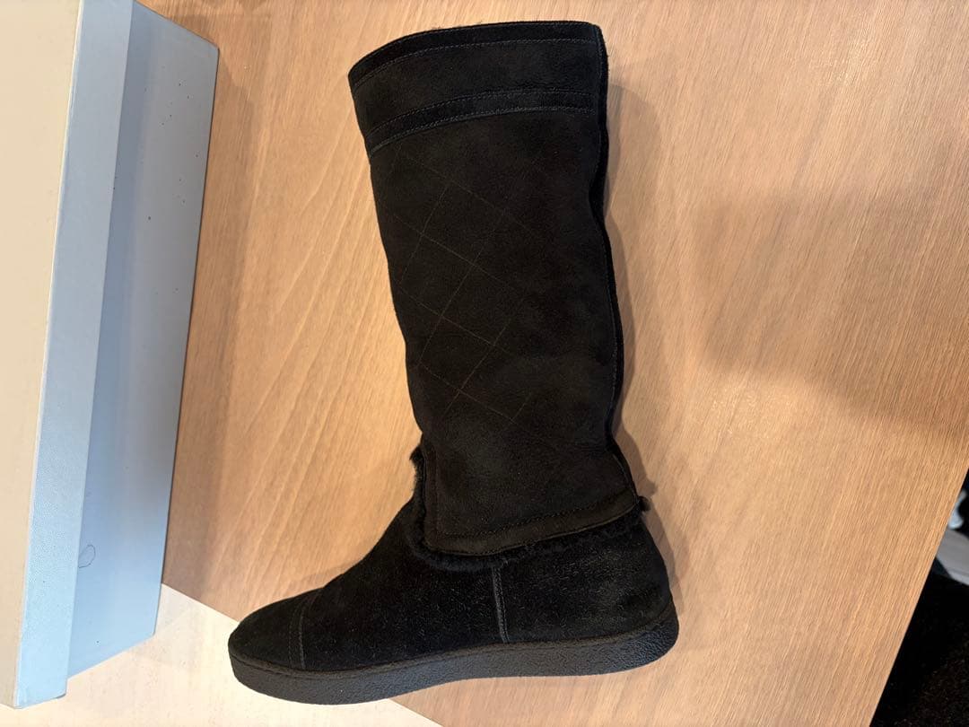 お専用になります✨シャネル 黒 キルティング ムートンブーツ39サイズ