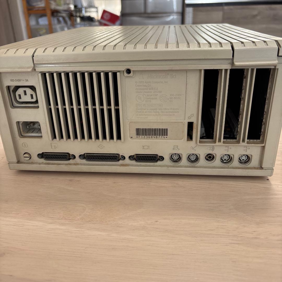 ［値下げ］MacintoshⅡci 現状渡し品①