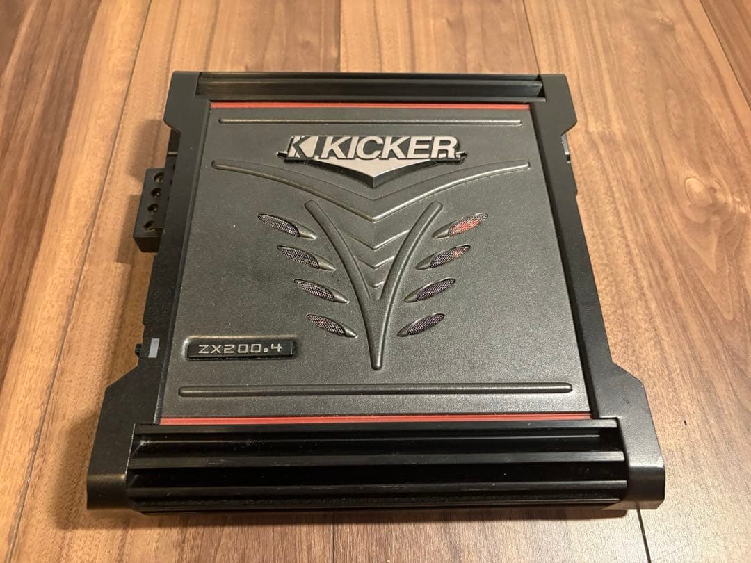 KICKER ZX200.4 4chパワーアンプ キッカー