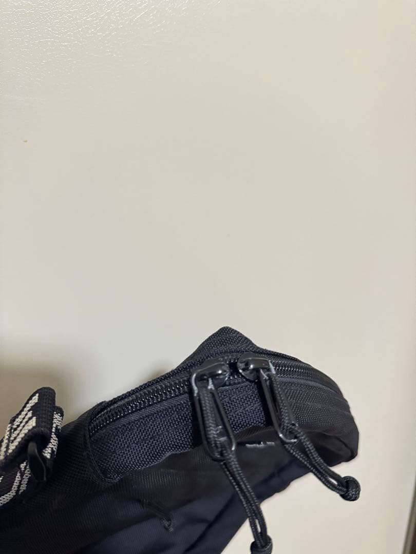 Supreme ショルダーバッグ 黒 コーデュラ