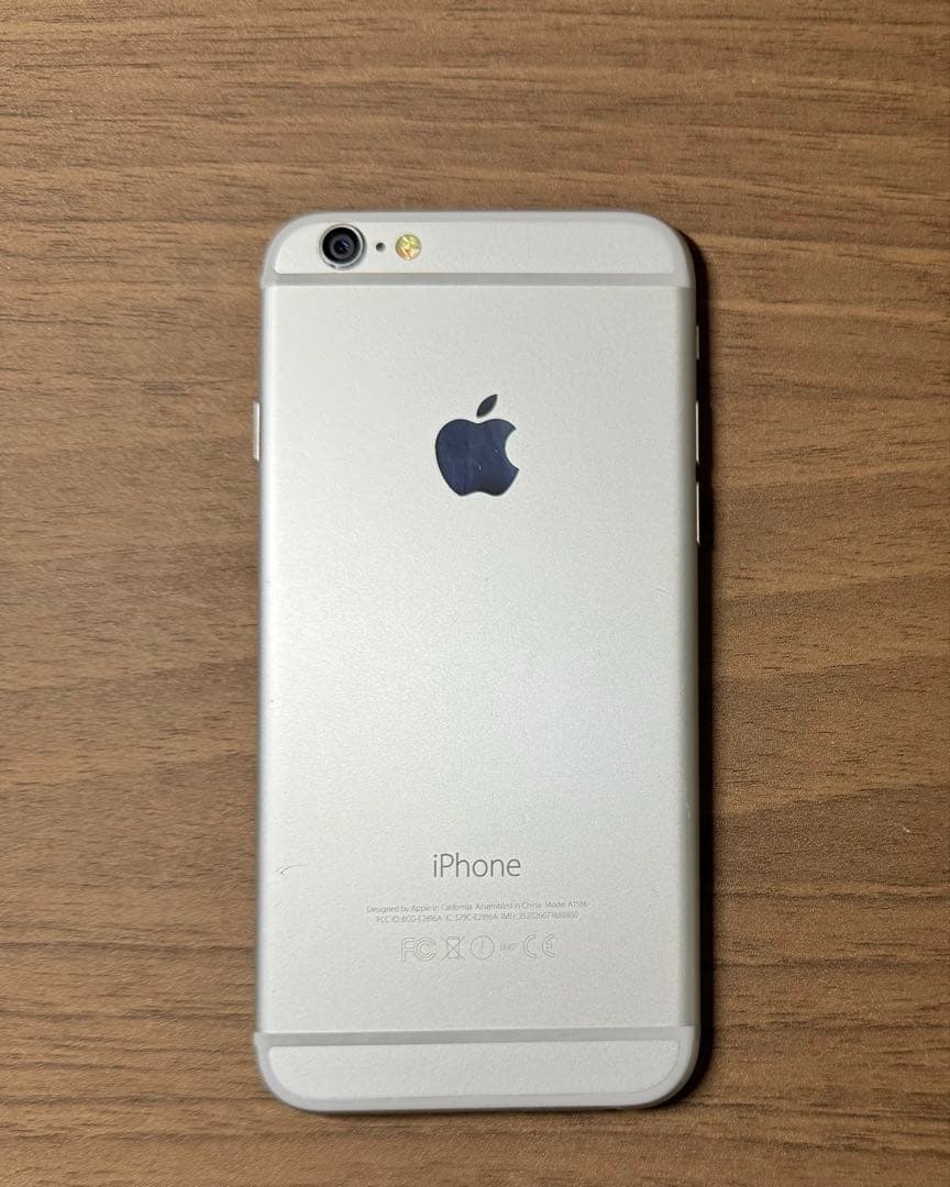 【中古品】iphone6（ホワイト16GB） ※docomo版・付属品なし