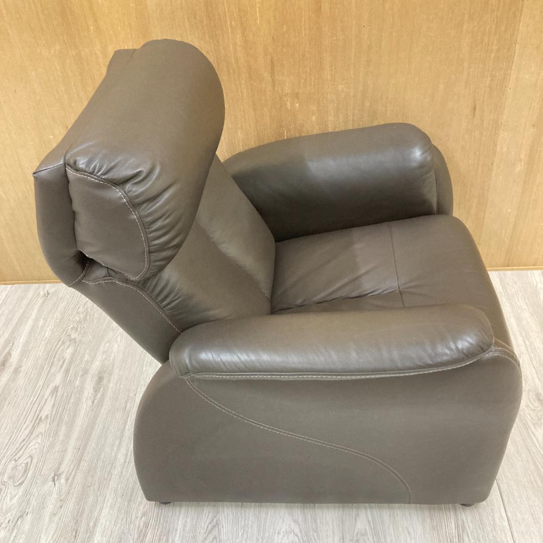リクライニングソファ　一人掛け　ヘッドレスト可動式　本革