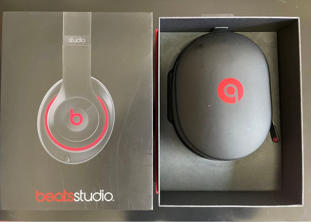 ヘッドホン Beats by Dr.Dre Studio V2