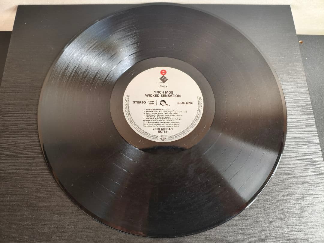 1990年 EKT 81 Lynch Mob Wicked Sensation
