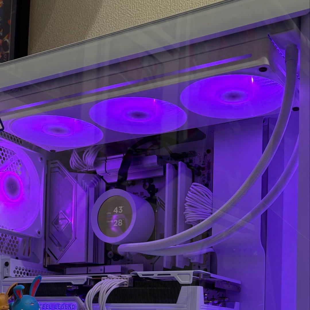 NZXT KRAKEN PLUS 360 RGB　ホワイト