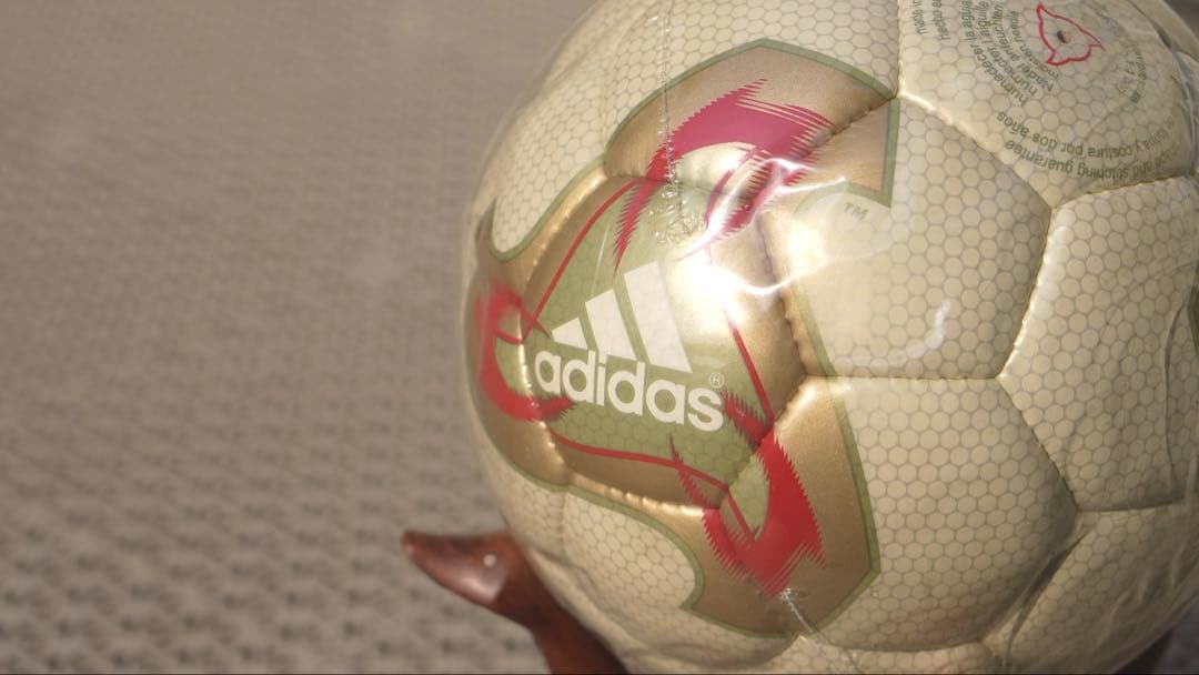 adidas 2002 FIFA APPROVED サッカーボール 台付き