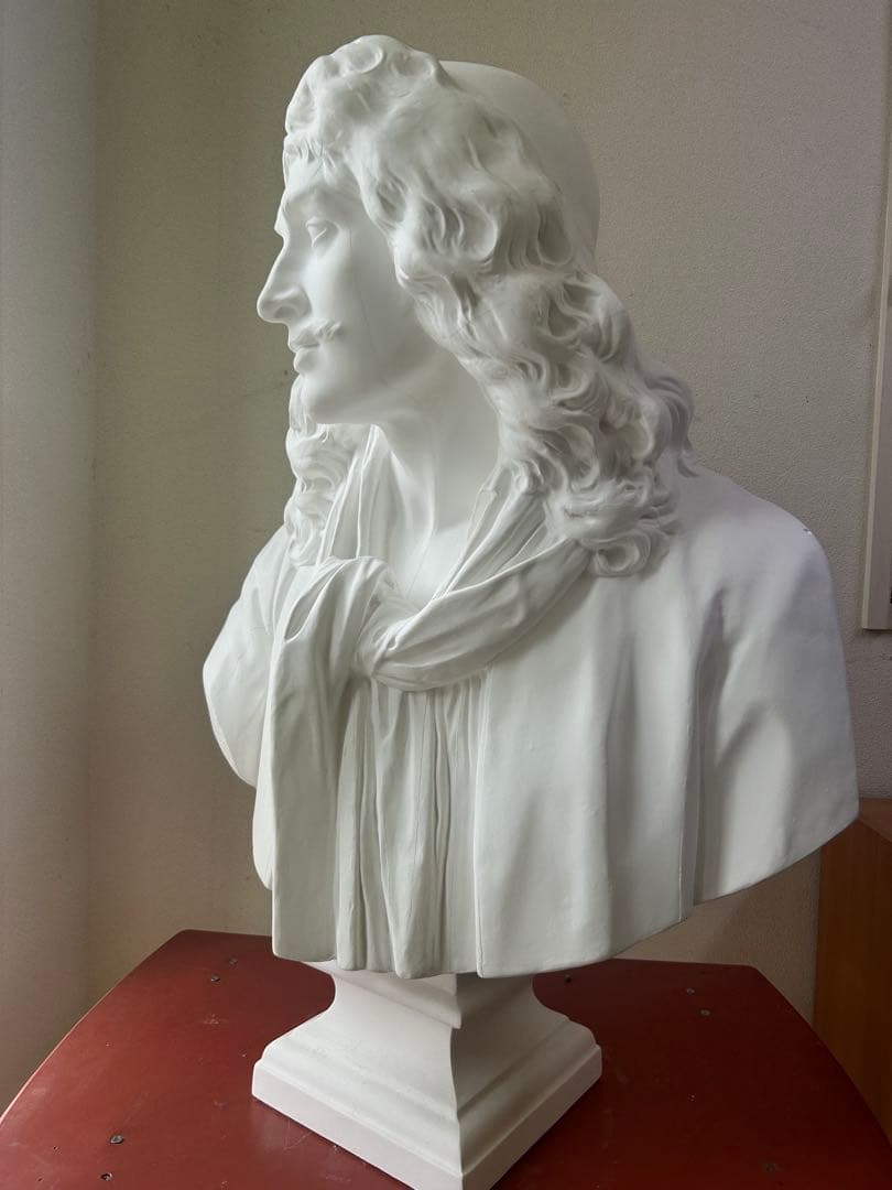 モリエール　石膏像