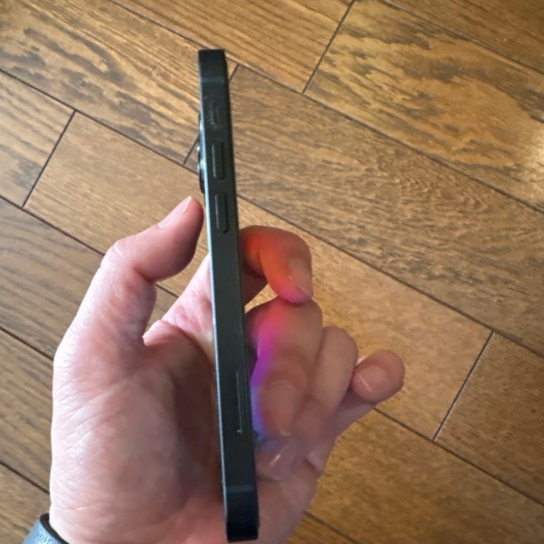 iPhone 13 mini 128GBモデル　ブラック