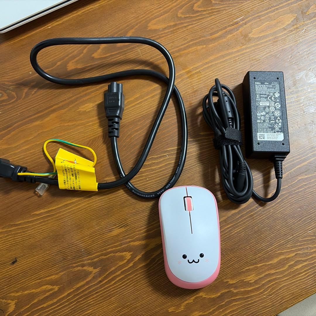 DELL　ノートパソコン