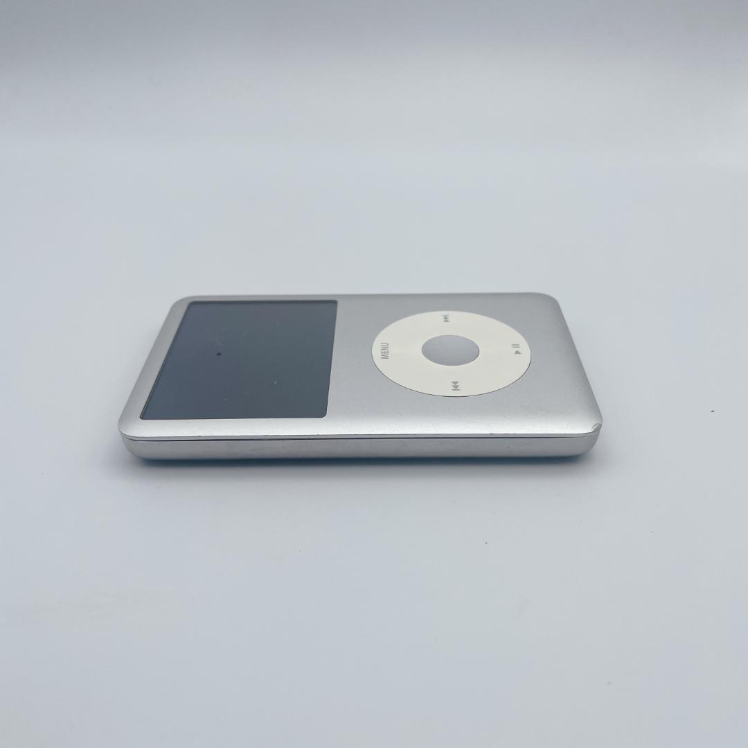 【概ね美品】Apple iPod classic 160GB 総再生時間251h
