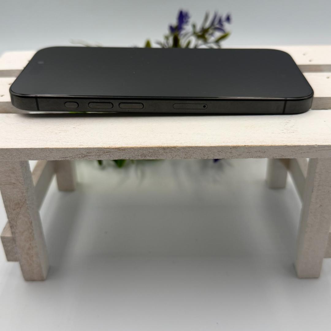 【美品】iPhone15 Pro 128GB ブラック 314