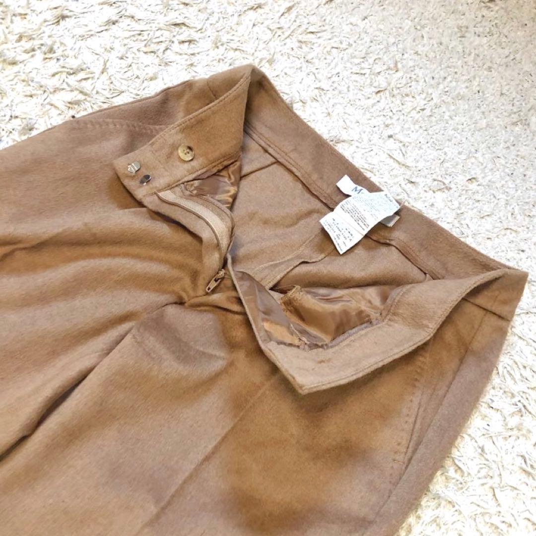 未使用級✨マックスマーラ　キャメル　センタープレスパンツ