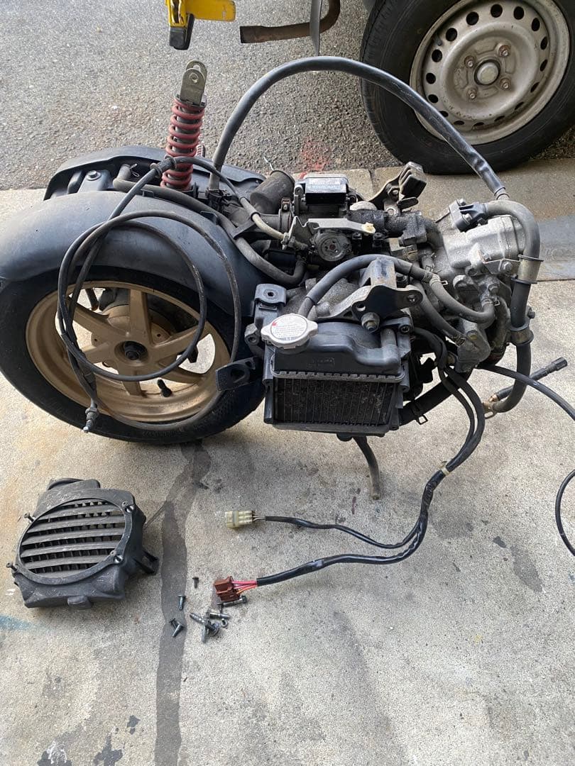 スマートディオdio Z4 エンジン　インジェクションaf63