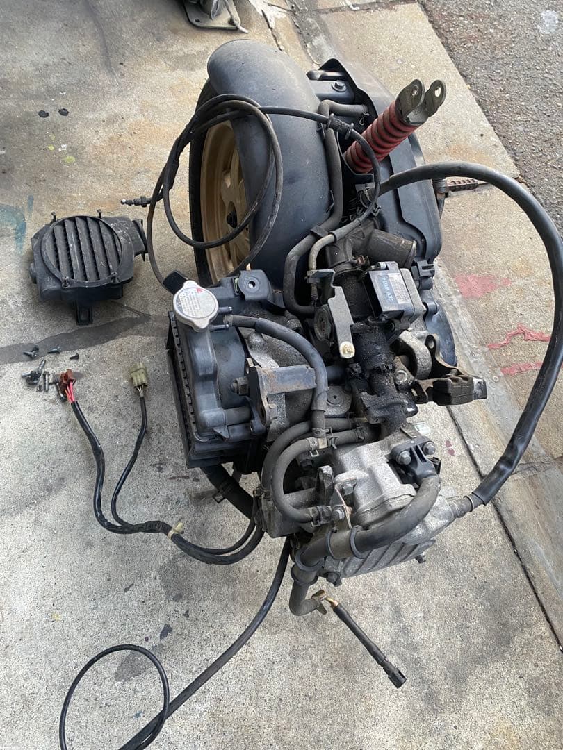 スマートディオdio Z4 エンジン　インジェクションaf63