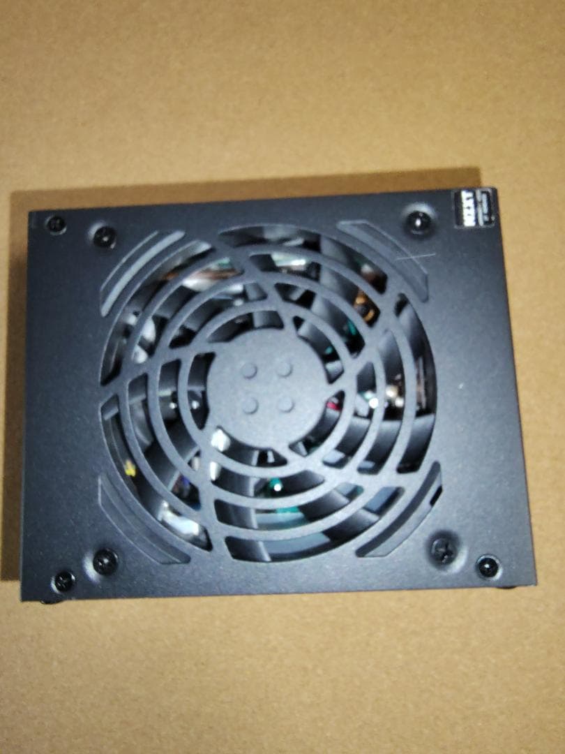 再値下げしました！！NZXT C750 750W SFX電源ユニット