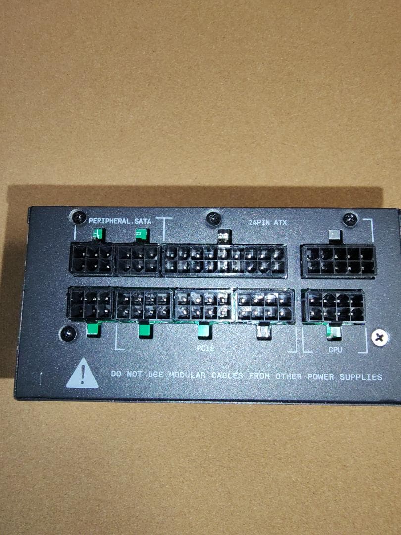 再値下げしました！！NZXT C750 750W SFX電源ユニット