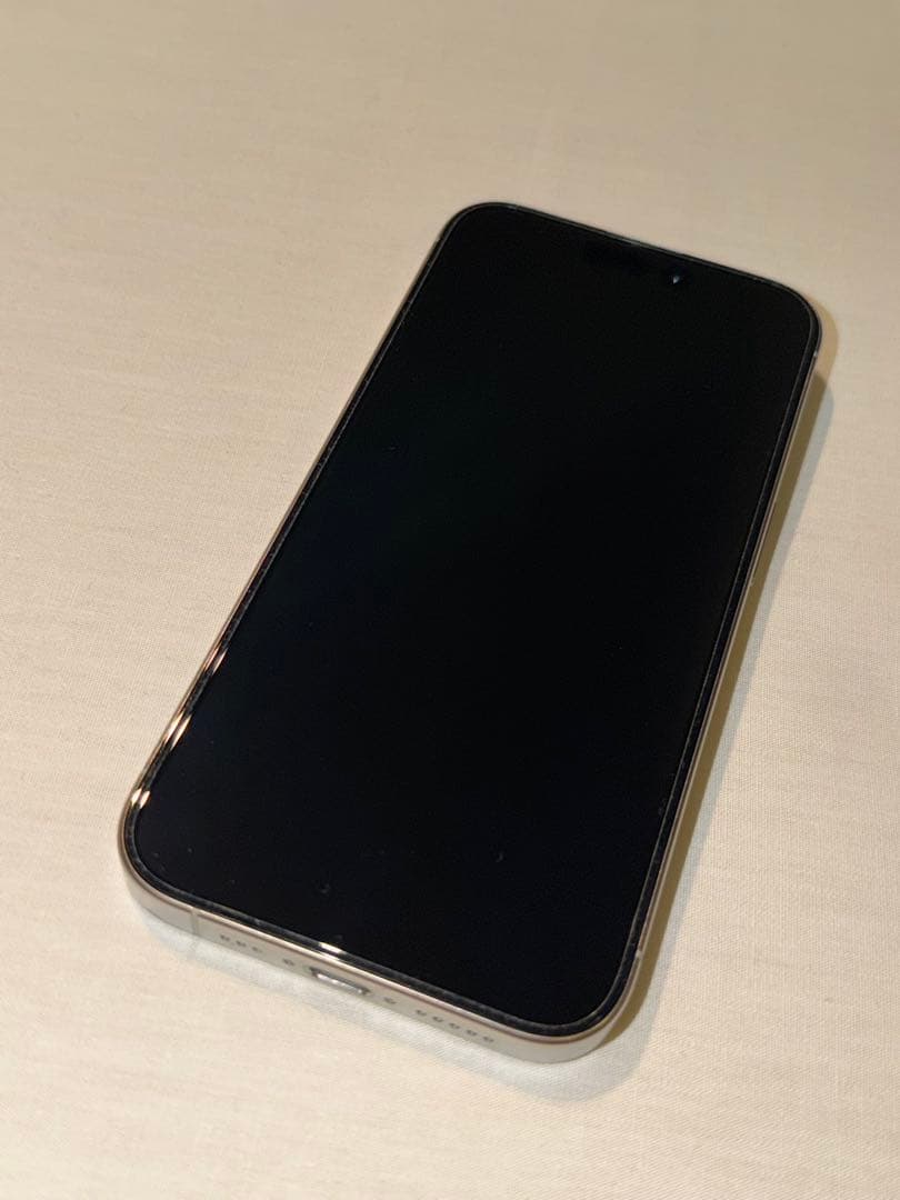 iPhone 15Pro 256GB SIMフリー ホワイトチタニウム