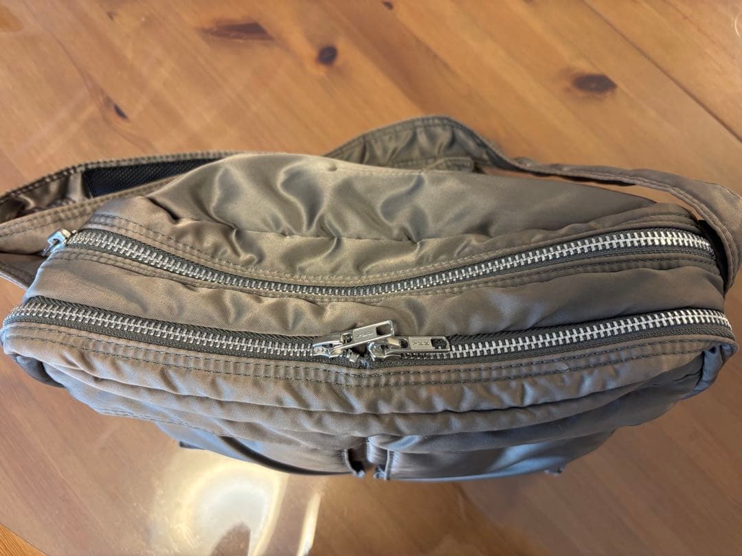 希少 PORTER タンカー ショルダーバッグシルバーグレー 2層式 廃盤品