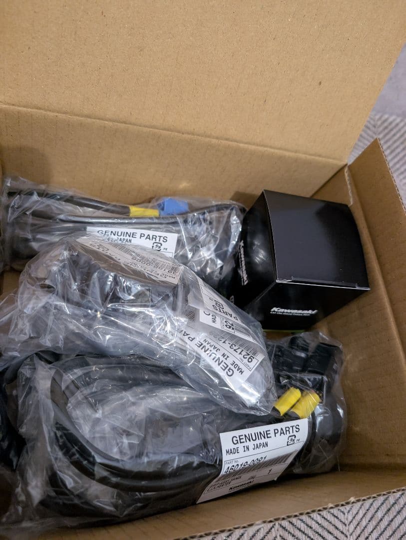 Kawasaki 純正 Z900RSグリップヒーター 99994-1335