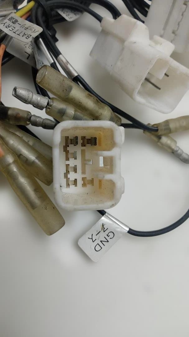 3*7様 ビートソニック10セルシオ用サウンドアダプターSLA-20（動作未確認