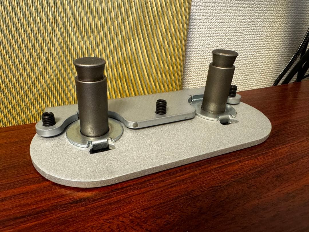 cbs flo デュアル用　テーブルクランプ　シルバー