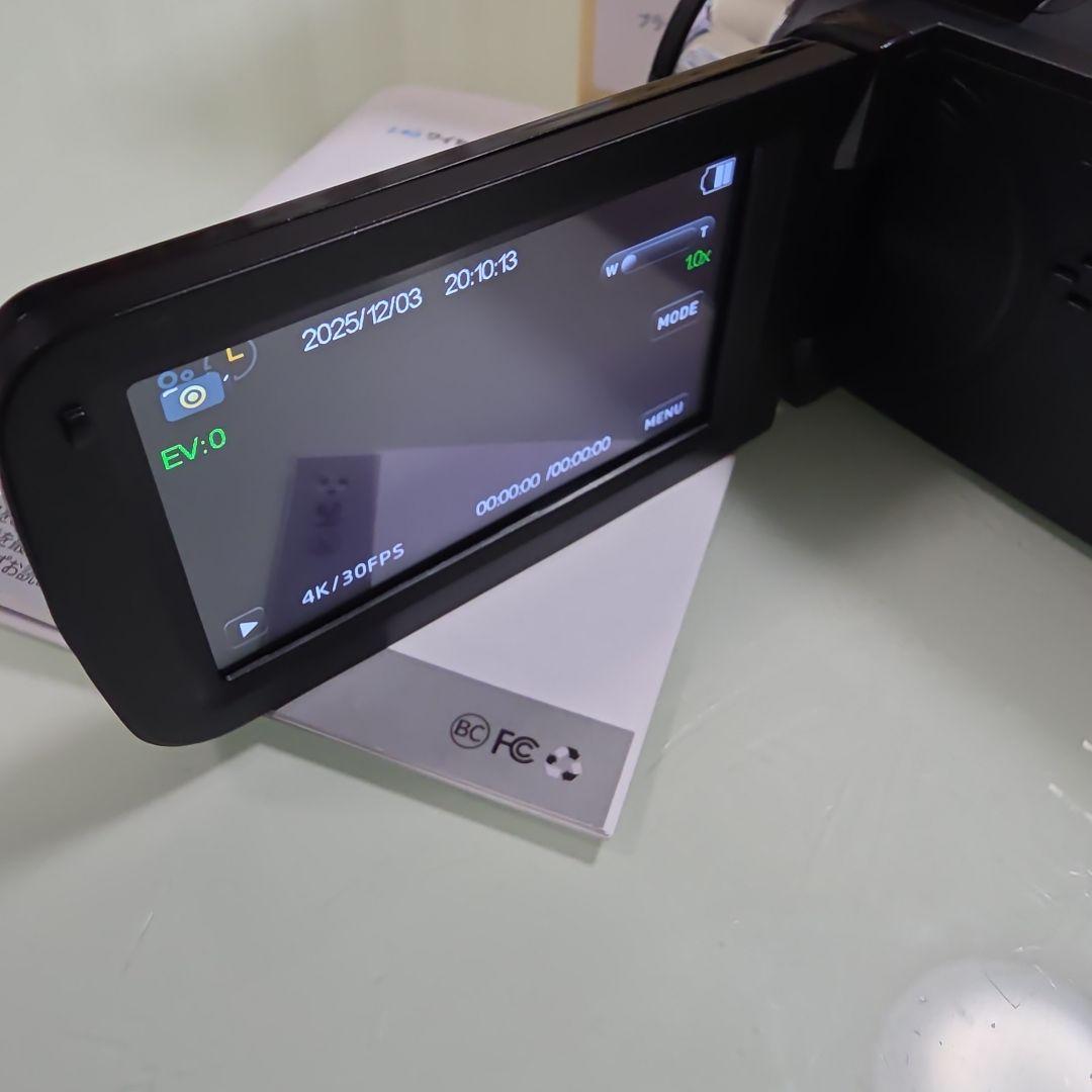 新品の4Kビデオカメラ本体 Wi-Fi機能付 18倍ズーム
