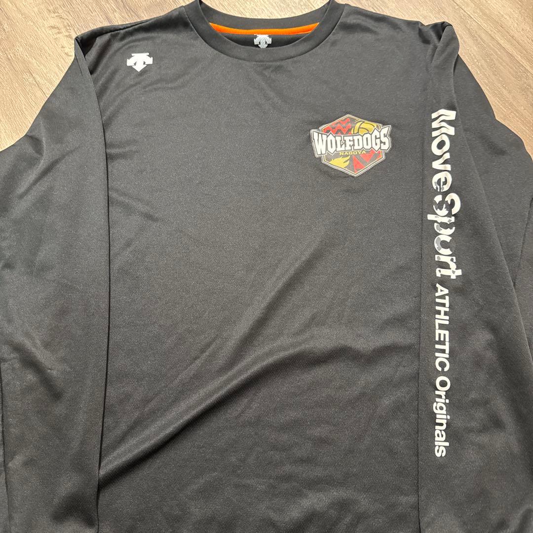 Move Sport WOLFDOGS 名古屋 長袖シャツ