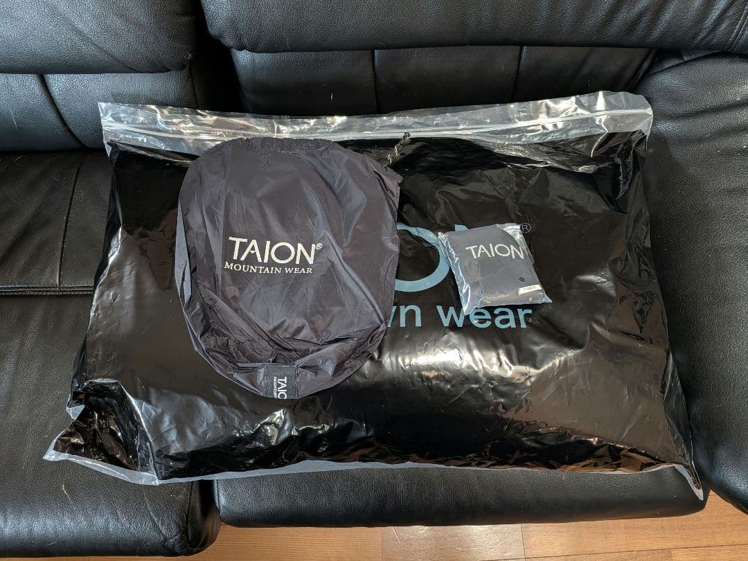 TAION マウンテン パッカブル ボリュームダウンジャケット