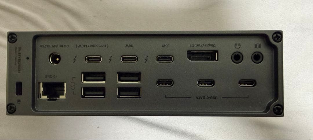 期間限定出品 CalDigit TS5 Plus