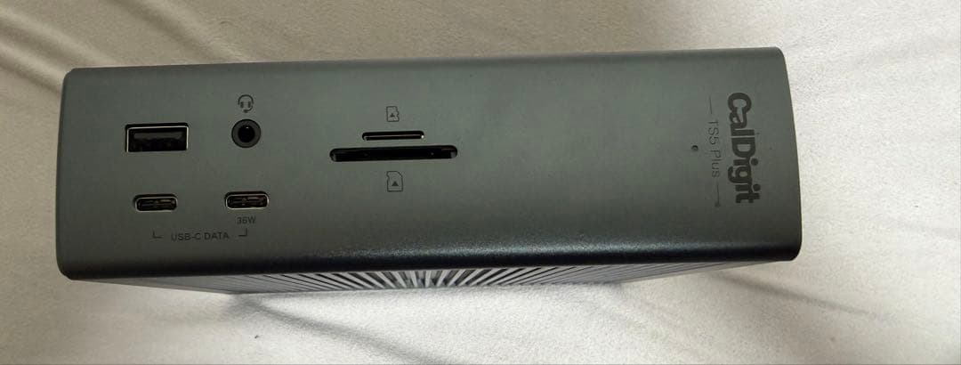 期間限定出品 CalDigit TS5 Plus