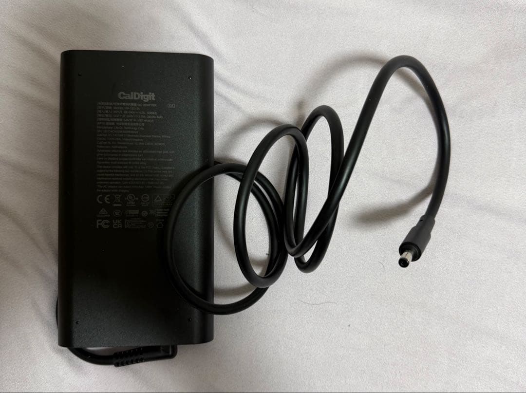 期間限定出品 CalDigit TS5 Plus