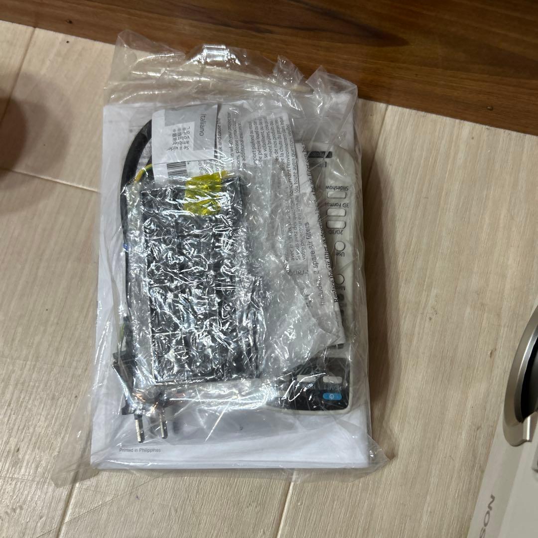 エプソン　EH TW5200 プロジェクター　動作良好