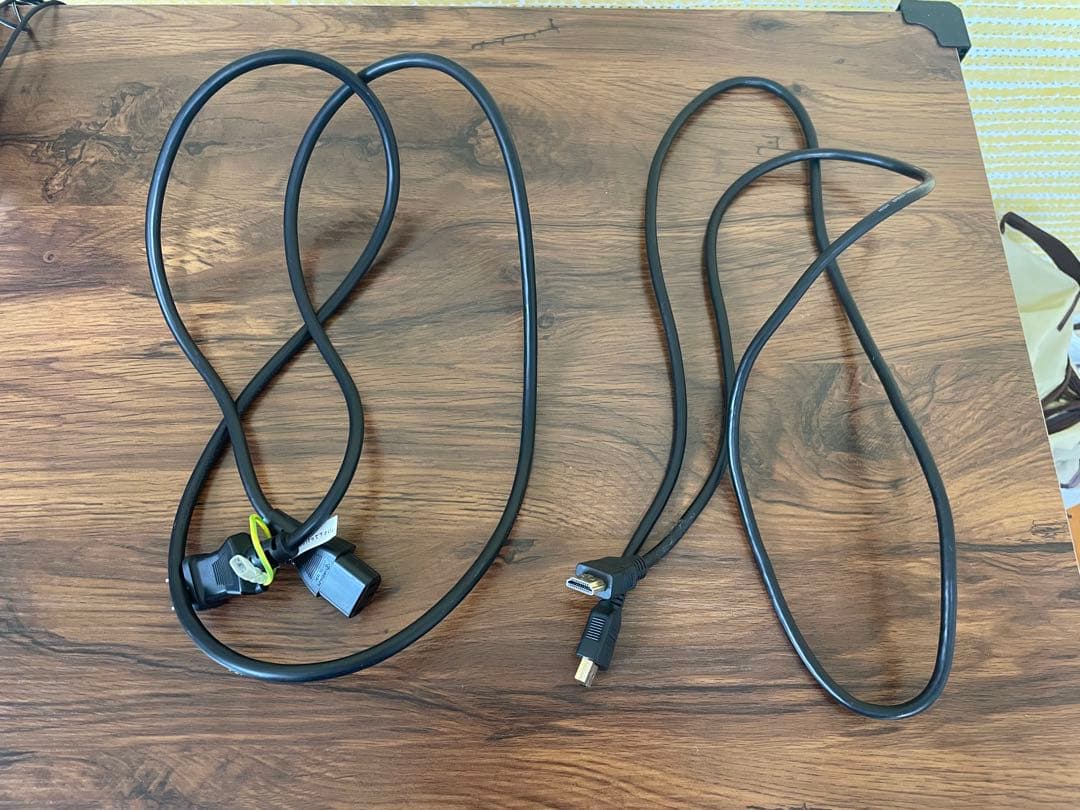 ViewSonic スリムモニター 本体