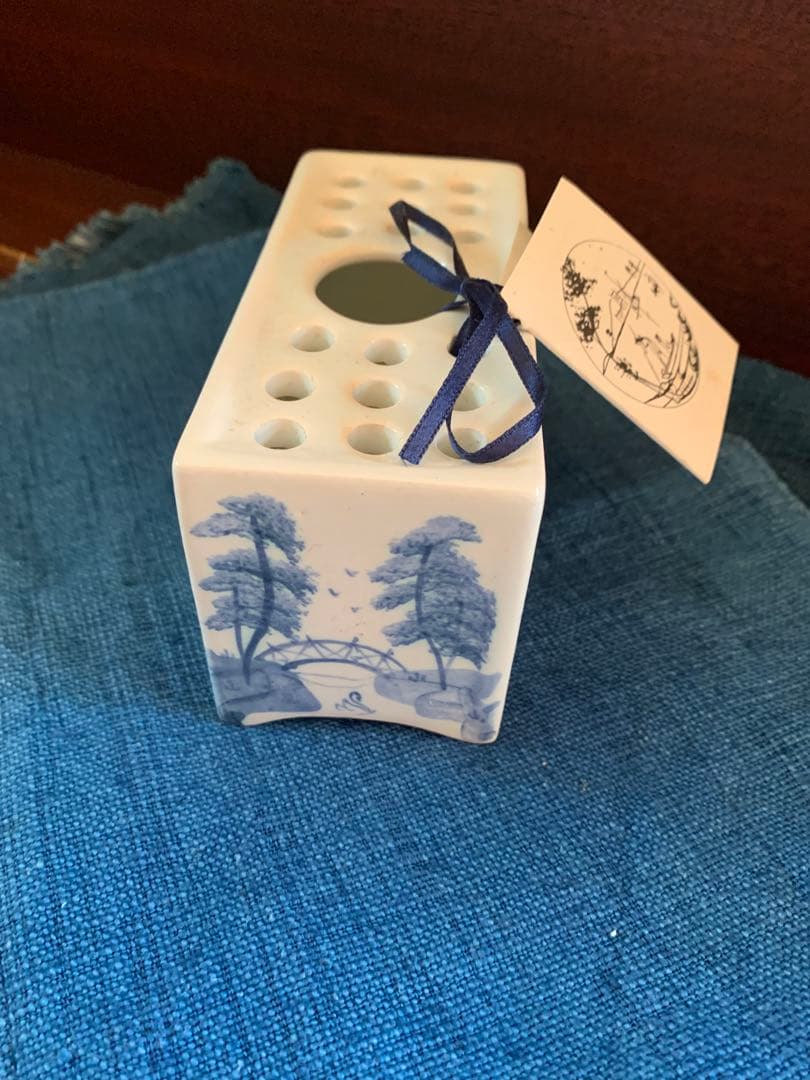 イギリスオックスフォード製デボラ・シアーズ手描きのセラミック花器