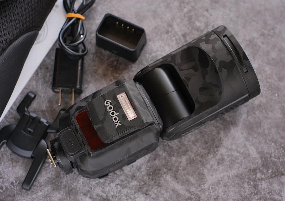 Godox V100F 富士フイルム用