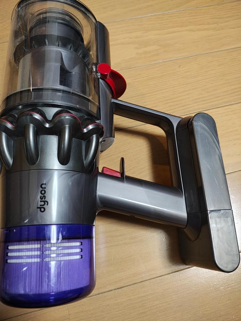 ダイソン★コードレス掃除機★V11本体★ＳV14★バッテリー新品と同等★難あり